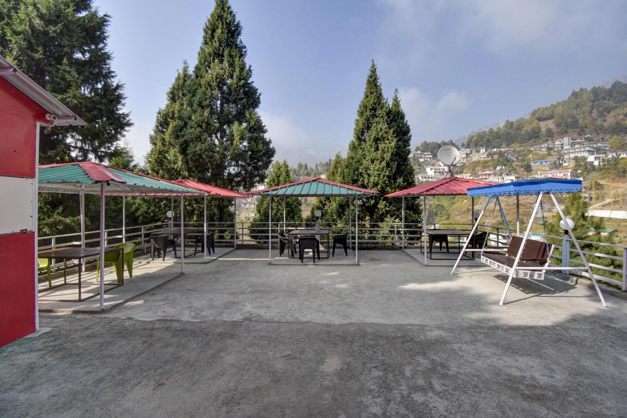 Hotel OYO 72895 Pine Tree Masuri Exterior foto